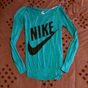 Nike Oversized Long-Sleeved Boatneck Tee